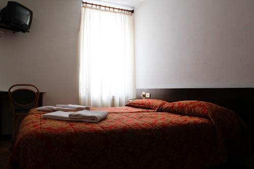Hotel Posta Априка Екстериор снимка