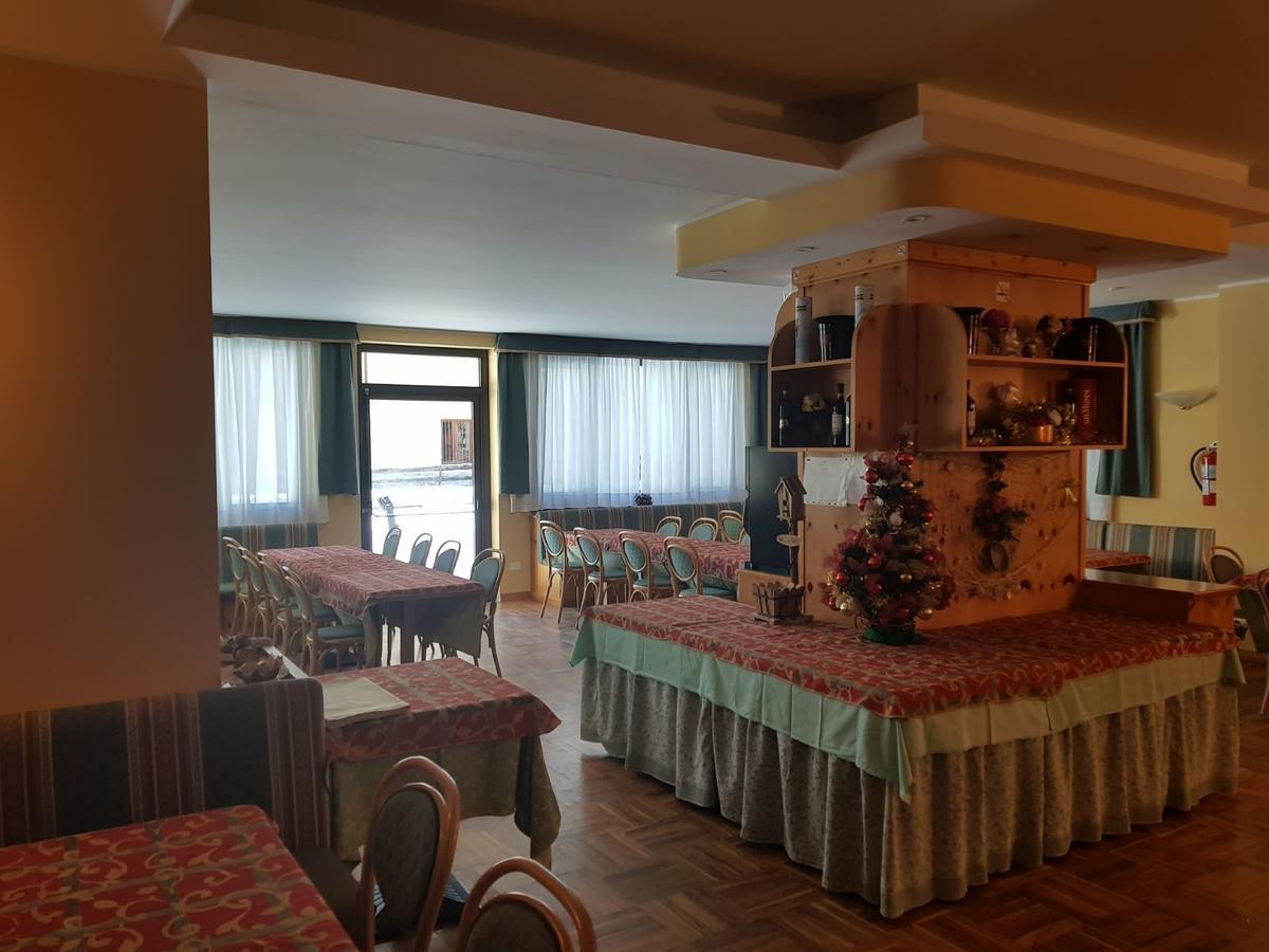 Hotel Posta Априка Екстериор снимка